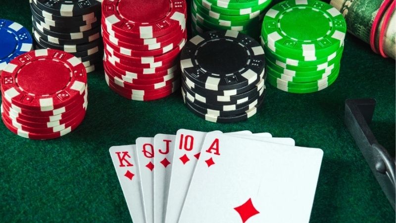 Hiểu Lá Bài Chặn Blocker Trong Poker Khi Đọc Range