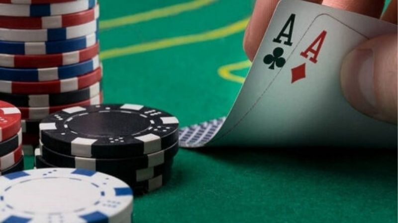 Thùng Với Sảnh Cái Nào Lớn Hơn | Luật Xếp Tay Bài